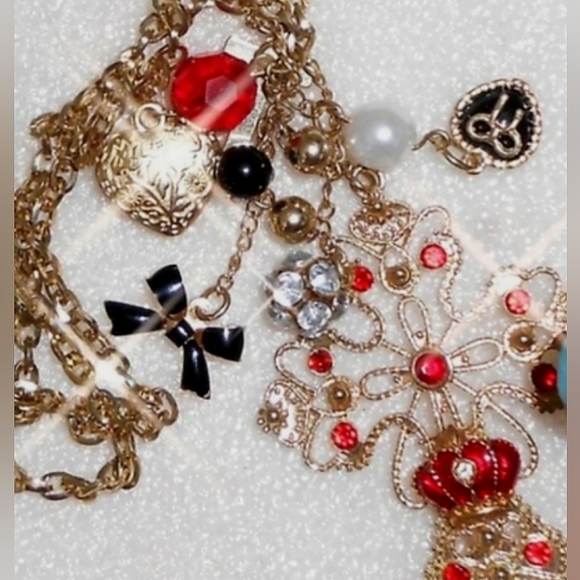 Cross Pendant Crown Jewels w/ Dangling Charms (C) - Picture 8 of 16